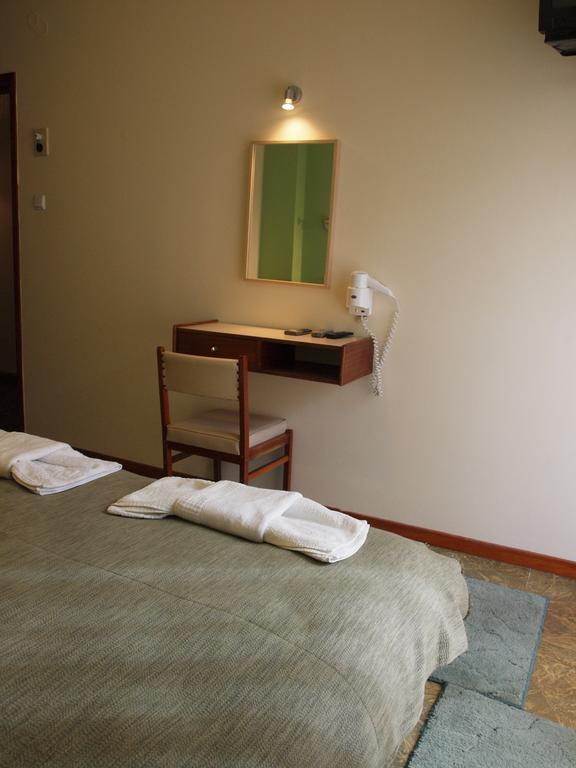 Noufara Hotel Kaména Voúrla Eksteriør bilde